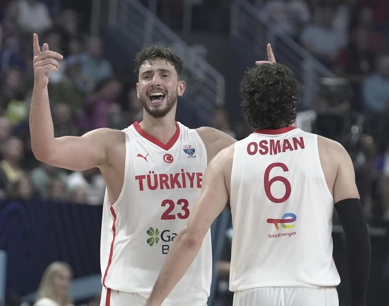 还有半个多, src 还有半个多, src